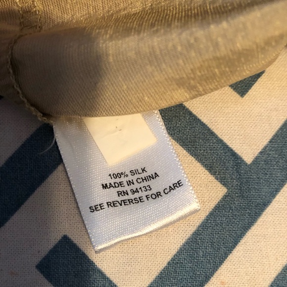 NWT Debra deRoo drawstring tan pants.  100% silk.  Size medium. - Picture 4 of 4